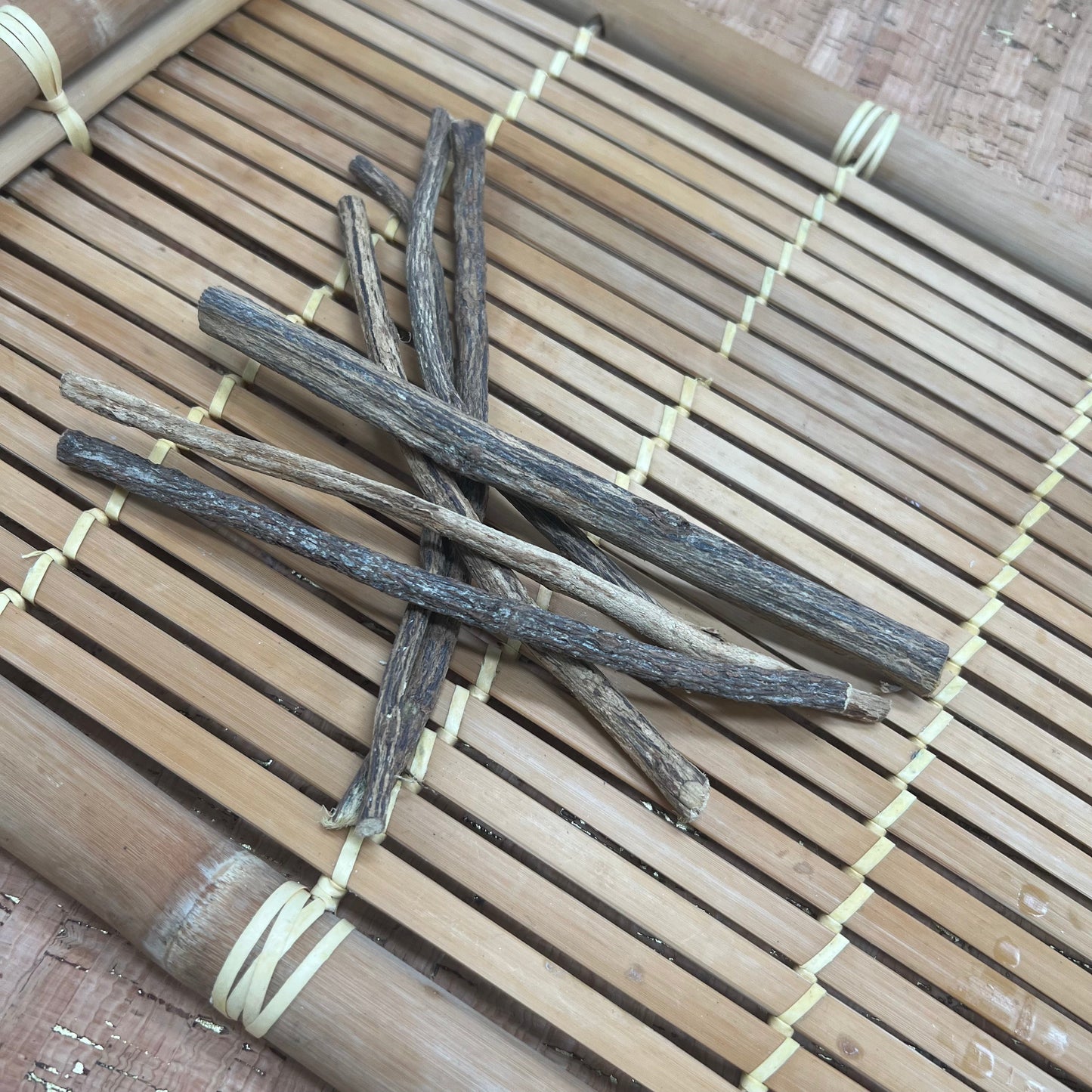 Vanilla Licorice Root Chew Stick