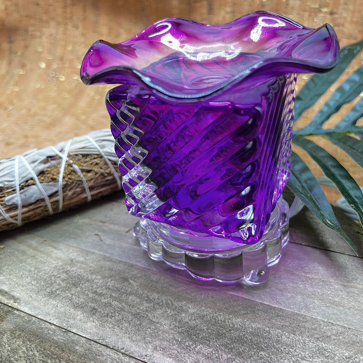 Electric Glass Oil Burner - Cream & Coco Skincare